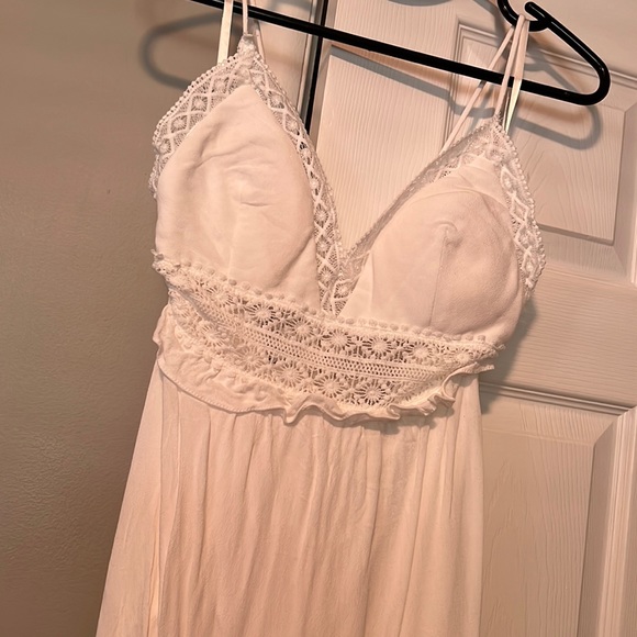 Hello molly dress - Picture 3 of 3